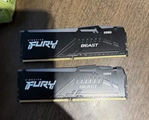 Kingsto FURY Beast RGB 16GB (2x8GB) DDR5-6000 CL30