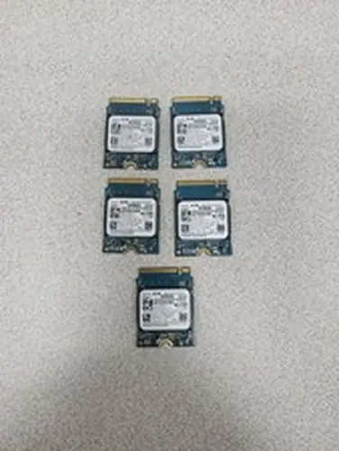Toshiba KBG40ZNS256G 256GB M.2 2230 PCIe Gen3 x4 NVMe SSD Dell P/N:0FWJTG
