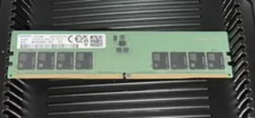 Samsung M323R4GA3BB0-CQK0L 32GB 4800MHz PC5-38400 CL40 UDIMM DDR5 Memory RAM