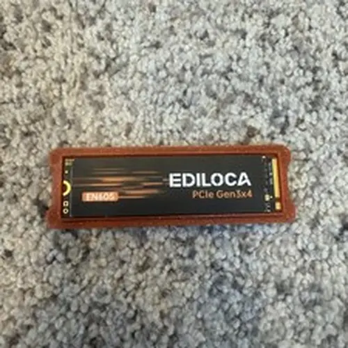Ediloca EN605 M.2 2280 SATA Internal SSD 250GB Black