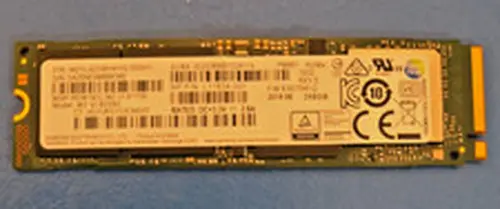 Samsung PM981 256GB M.2 2280 PCIe 3.0 x4 NVMe SSD 98% Health