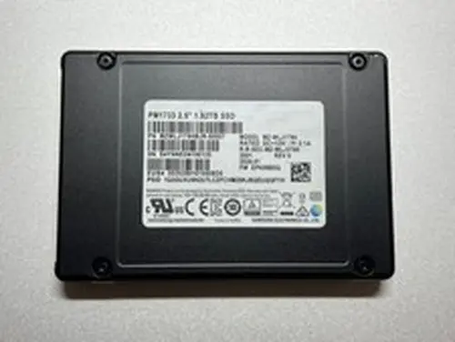 Samsung PM1733 1.92TB PCIe Gen4 X4 NVMe 2.5'' U.2 SSD MZ-WLJ1T90