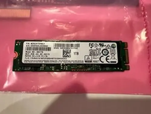Samsung PM871a 1TB TLC SATA 6Gbps M.2 2280 Internal Solid State SSD MZNLN1TOHML