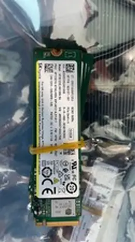 SK hynix PC711 512GB M.2 2280 Internal SSD (HFS256GDE9X081N)