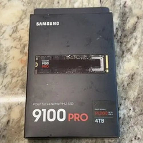 SAMSUNG 9100 PRO 4TB M.2 2280 PCIe 5.0x4 NVMe Internal SSD MZ-VAP4T0B/AM
