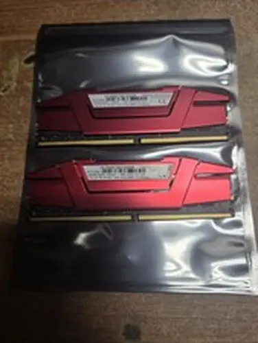 G.Skill Ripjaws V 32GB (2x16GB) RAM DDR4 3000MHz F4-3000C15D-32GVR Ram Memory