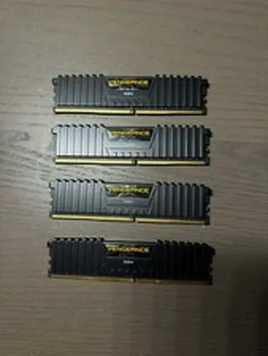 Corsair Vengeance LPX 32Gb (4X8Gb) DDR4 3600Mhz RAM (CMK32GX4M4D3600C18)