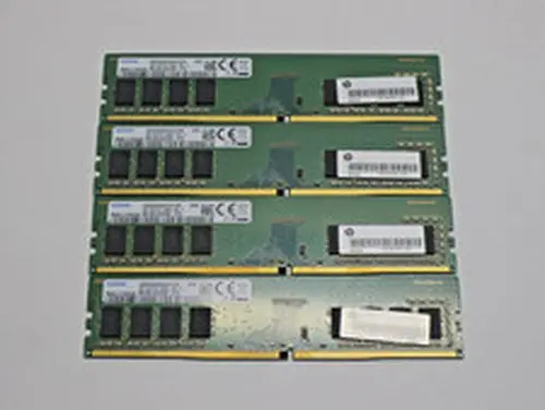 Samsung 32GB (4x8GB) 1Rx8 PC4-2666V DDR4 UDIMM Desktop RAM, M378A1K43CB2-CTD