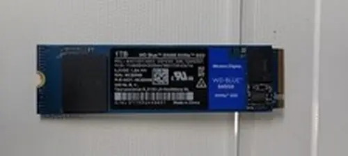 WD Blue SN550 1TB NVMe M.2 2280 Internal SSD Solid State Drive WDS100T2B0C *QTY