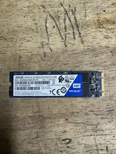 Western Digital WD Blue 500GB M.2 2280 SATA 3D NAND Internal SSD WDS500G2B0B