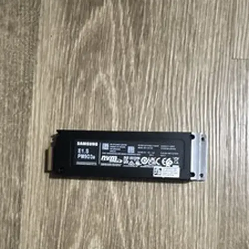 Samsung PM9D3a 7.68TB E1.S PCIe Gen5 NVMe SSD MZTL67T6HBLC-00AW7 Dell 0M75CR