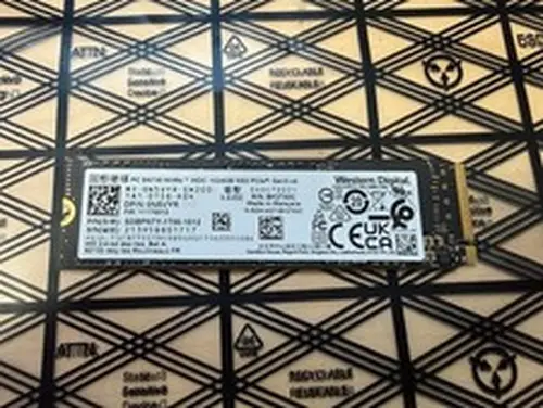 Western Digital PC SN730 1TB M.2 2280 NVMe PCIe Gen3 x4 SSD SDBPNTY-1T00-1012