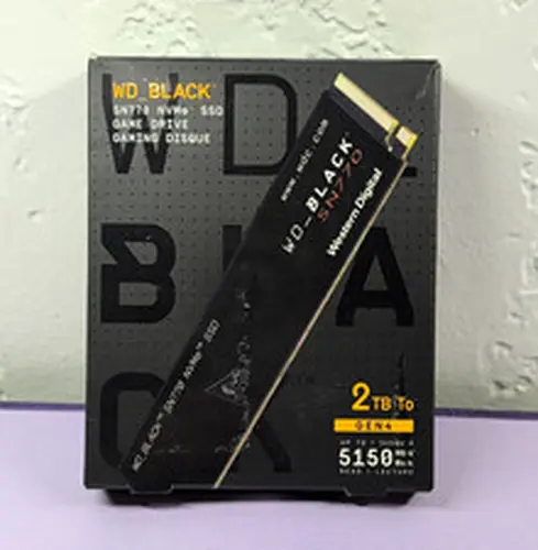 Western Digital WD_BLACK SN770 2TB NVMe PCIe Gen4 M.2 2280 Gaming SSD