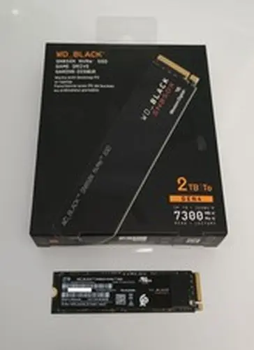 WD_BLACK SN850X 2TB - M.2 2280 NVMe SSD PCIe Gen 4.0 x4 - HEALTHY 100%