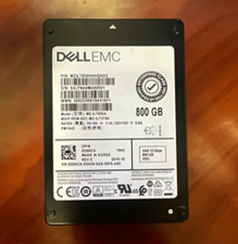 Dell EMC PM1645 800GB 2.5 in SAS 12Gbps Internal SSD MZ-ILT800A MZILT800HAHQAD3