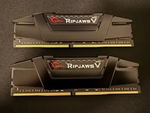 G.Skill Ripjaws V 32GB (2 x 16GB) DDR4 3600MHz CL18 Desktop Memory RAM Kit