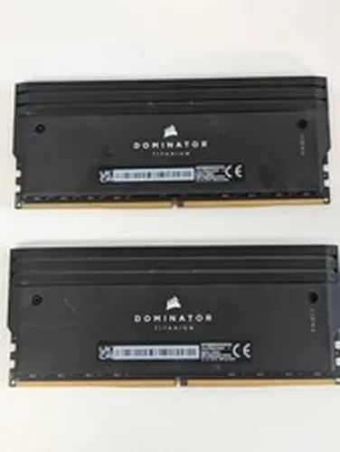 Corsair Dominator Titanium 32GB (2x16GB) DDR5 7200MHz CL34 XMP RAM No Box