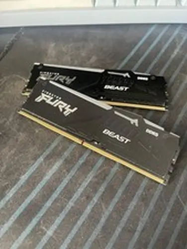 Kingston 32GB DDR5 5600MHz PC5-44800 DIMM Desktop Memory RAM (KF556C36BBEAK2-64)