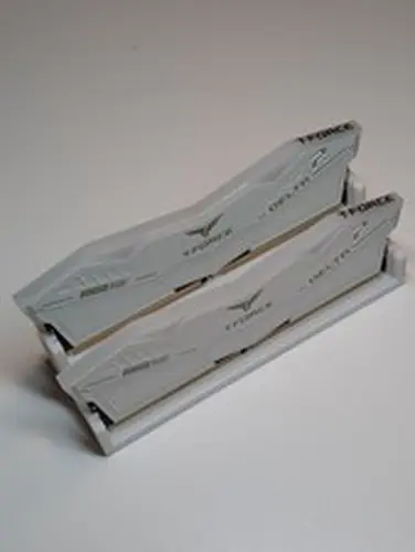 TeamGroup T-Force Delta RGB White 32GB 2x16GB DDR5 6000 CL30 XMP EXPO