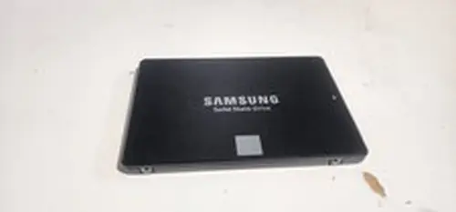 Samsung 860 EVO 250GB V-NAND SSD *Excellent Health*