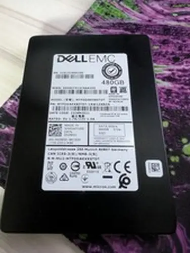 Dell EMC 2.5" 480GB SATA SSD MTFDDAK480TDT 100% Health