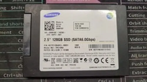 Samsung PM830 128GB 2.5" 7mm SATA SSD