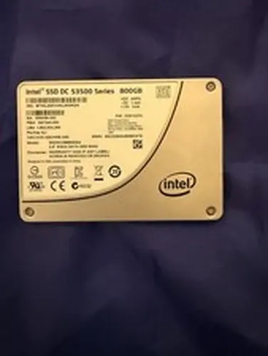 Intel DC S3500 Series 800GB SSD 2.5" SATA 6Gb/s SSDSC2BB800G4 Solid State Drive