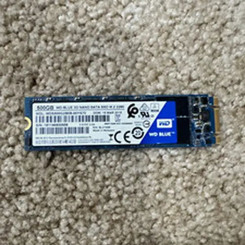 Western Digital WD Blue 500GB M.2 2280 SATA III 3D NAND SSD WDS500G2B0B