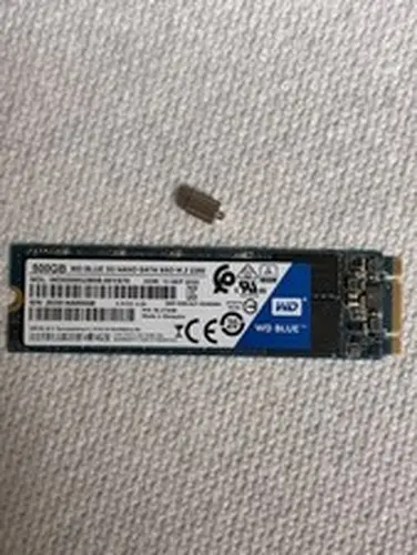 Western Digital WD Blue 500GB M.2 2280 SATA III 3D NAND SSD WDS500G2B0B