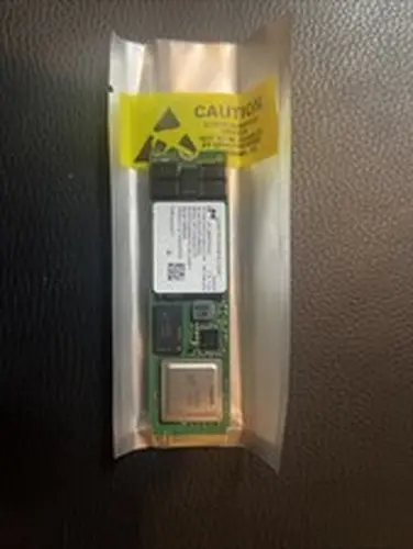 Micron 7450 PRO 960GB M.2 NVMe SSD
