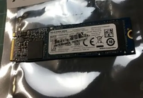 Toshiba Kioxia 256GB M.2 2280 NVMe SSD Solid State Drive KXG6AZNV256G 01LX200