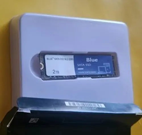Blue SATA SSD 2TB Internal SSD, M.2 2280 SATA III M.2, Blue