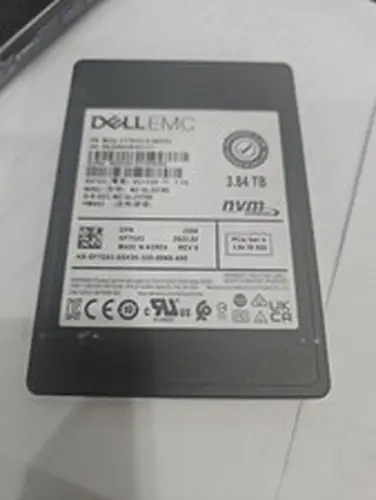 Dell P7G03 PM9A3 3.84TB PCIe Gen4 NVMe U.2 MZ-QL23T80 100% Health