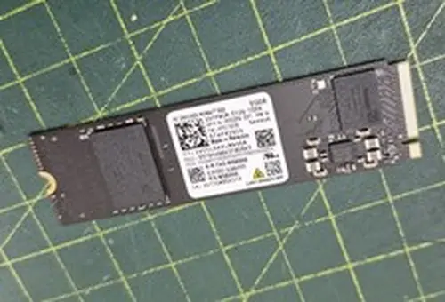 SanDisk PC SN5100S 512GB M.2 2280 NVMe PCIe Gen4x4 SSD SDFPNSM-512G-1006