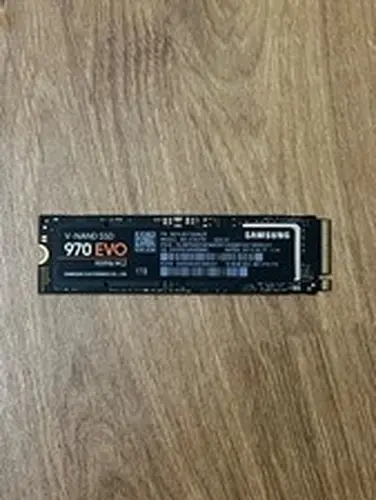 Samsung 970 EVO 1TB NVMe M.2 2280 SSD PCIe 3.0 x4 Internal Solid State Drive