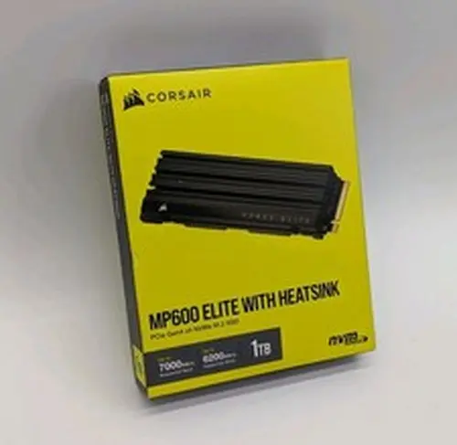 CORSAIR MP600 Elite with Heatsink 1TB - Gen 4 x4 NVMe M.2 SSD - New