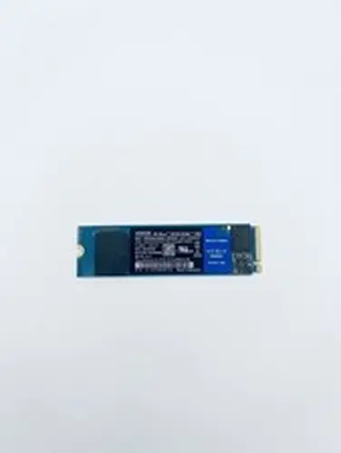 WD Blue SN550 500GB PCIe Gen 3.0 NVMe M.2 SSD
