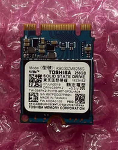256GB PCIe Gen3 x2 M.2 2230 NVMe SSD Toshiba KBG30ZMS256G