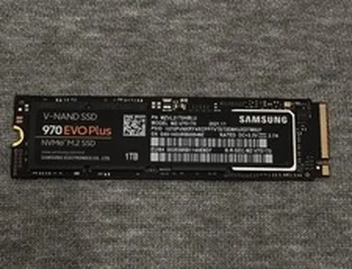 Samsung 970 EVO Plus 1TB NVMe M.2 2280 Internal SSD { MZ-V7S1T0 }