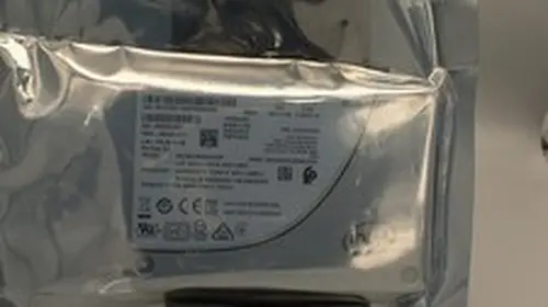 Intel D3-S4510 240GB 2.5" SATA III Data Center SSD SSDSC2KB240G8