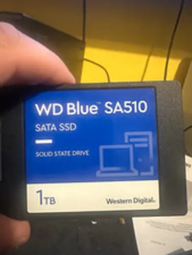 Western Digital WD Blue SA510 1TB 2.5" SATA Internal SSD WDS100T3B0A