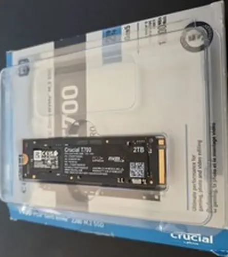 Crucial T700 2TB PCIe Gen5 NVMe M.2 SSD 2339E879F1B4