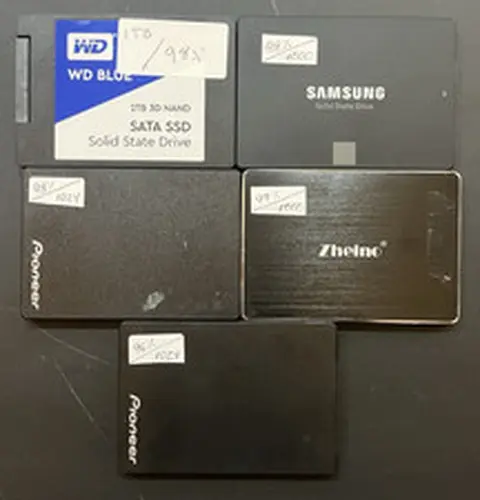 LOT OF 5 Mixed Brand Mixed Model 1TB 2.5" SATA SSD | & WIPED!