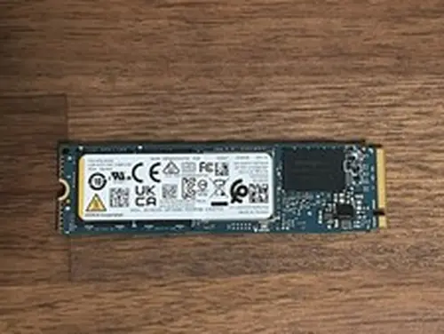 2TB Kioxia XG8 M.2 2280 PCIe 4.0 x4 NVMe internal SSD KXG80ZNV2T04 *LOW USE CDI*