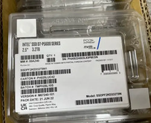 Intel D7 P5600 3.2TB SSD 2.5" U.2 PCIe 4.0 NVME SSDPF2KE032T9N1