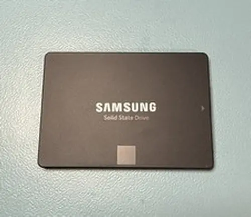 Samsung 870 EVO 2TB 2.5" SATA III Internal SSD MZ-77E2T0 99-100% Health