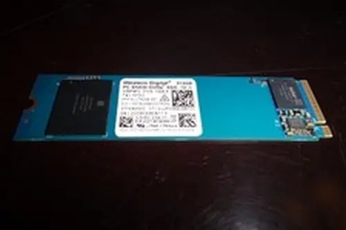 Western Digital PC SN530 512GB NVMe M.2 2280 SSD SDBPNPZ-512G-1006a (93%)