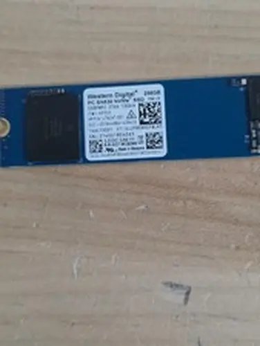 Western Digital PC SN530 256GB M.2 NVMe Internal SSD SDBPNPZ-256G- 4065