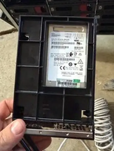 HPE 1.6TB 12G SAS SSD MO001600JWTBT KPM51VUG1T60 P04174-003 70% Health Wiped