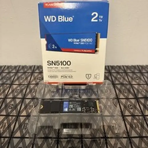 WD Blue SN5100 2TB NVMe M.2 2280 Internal SSD PCIe Gen4 Solid State Drive